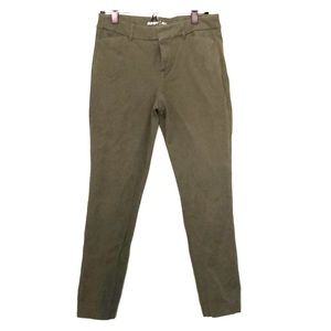 Dark green mid rise pixie pants